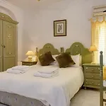 Arcos Tatil Evi