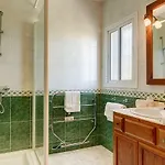 Arcos Tatil Evi *